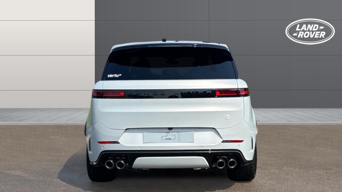Land Rover Range Rover Sport 4.4 P635 V8 SV Ultimate Edition 5dr Auto Petrol Estate - Image 6